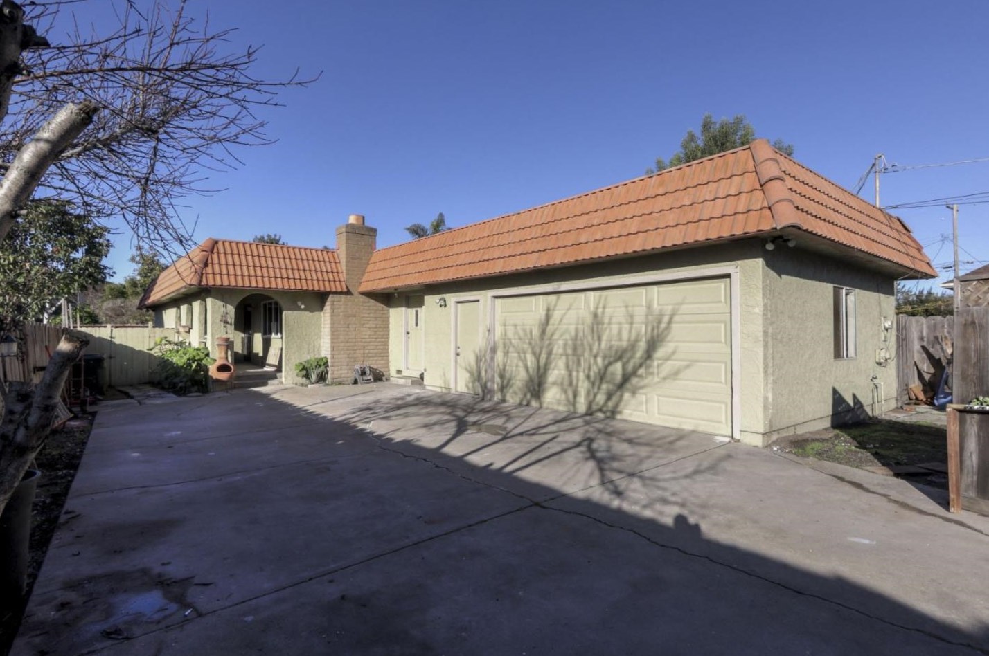 74 Nacional St, Salinas, CA 93901-1342