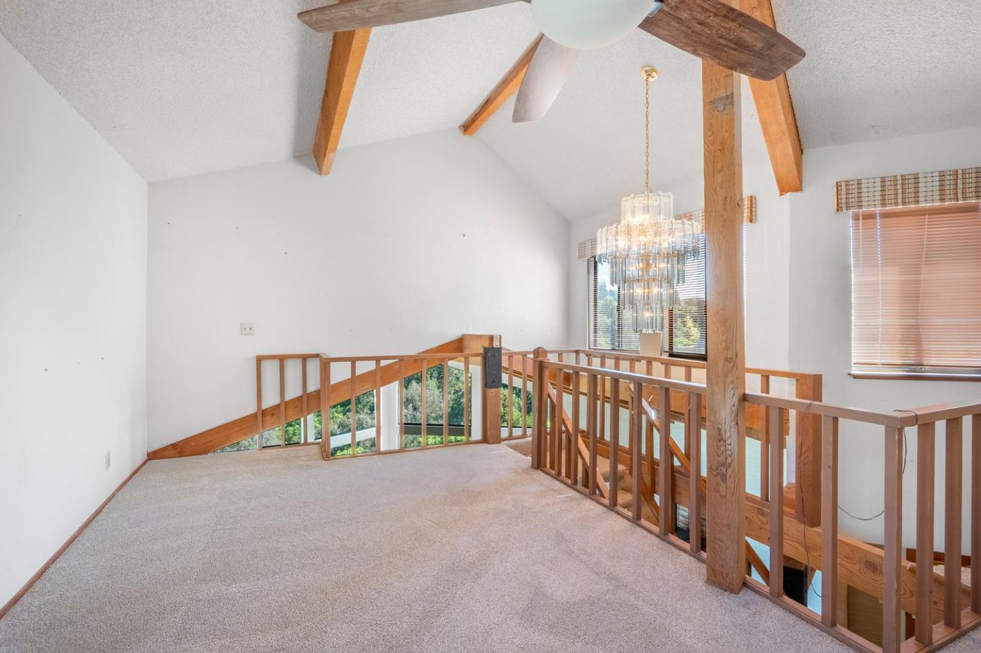 16955 Oakridge Ln, Morgan Hill CA  95037-6819 exterior