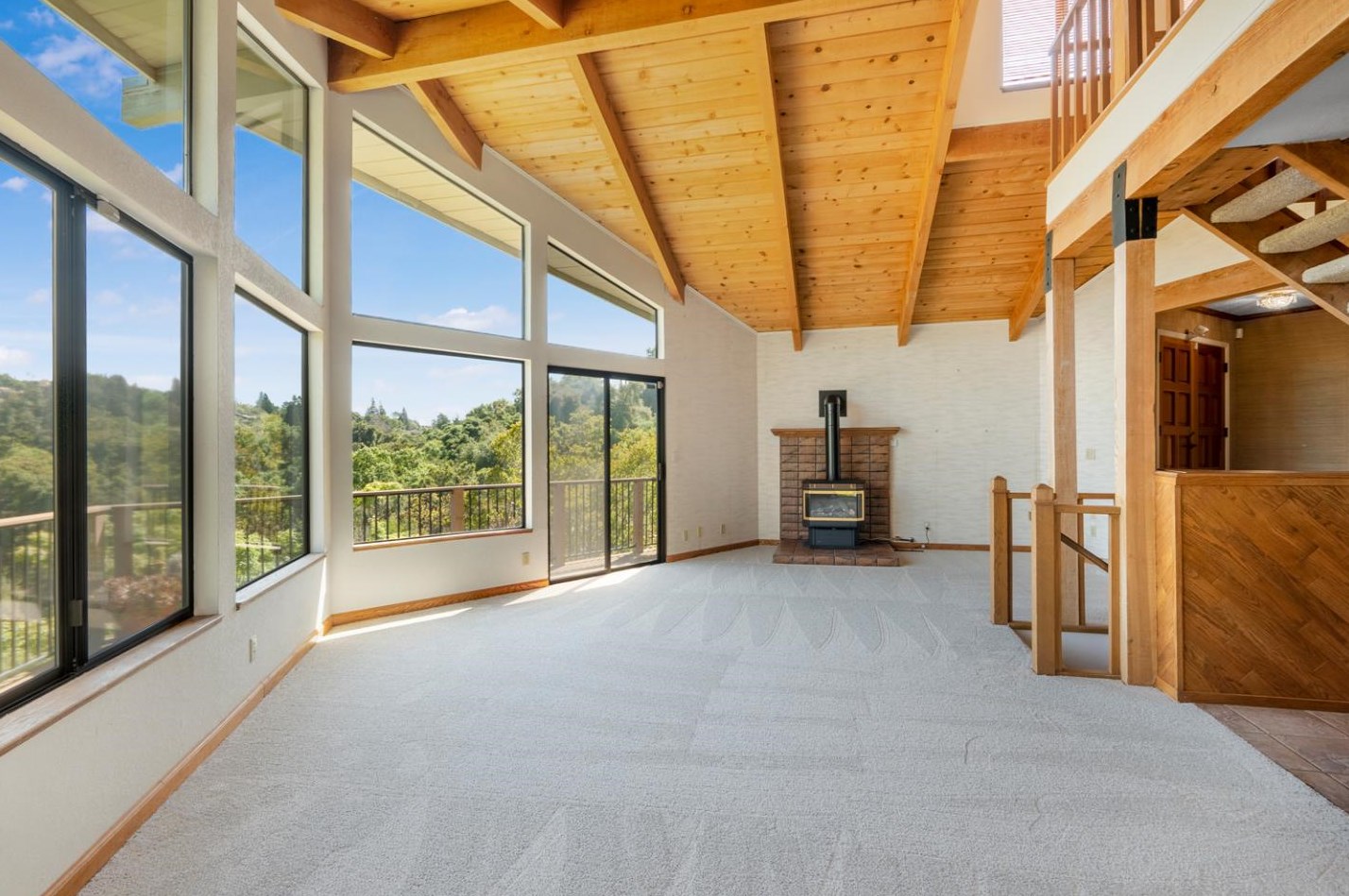 16955 Oakridge Ln, Morgan Hill CA  95037-6819 exterior