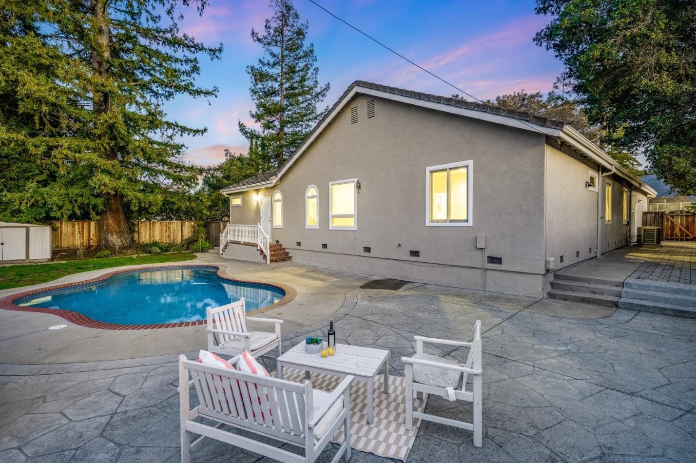 20259 Herriman Ave, Saratoga CA  95070-4905 exterior