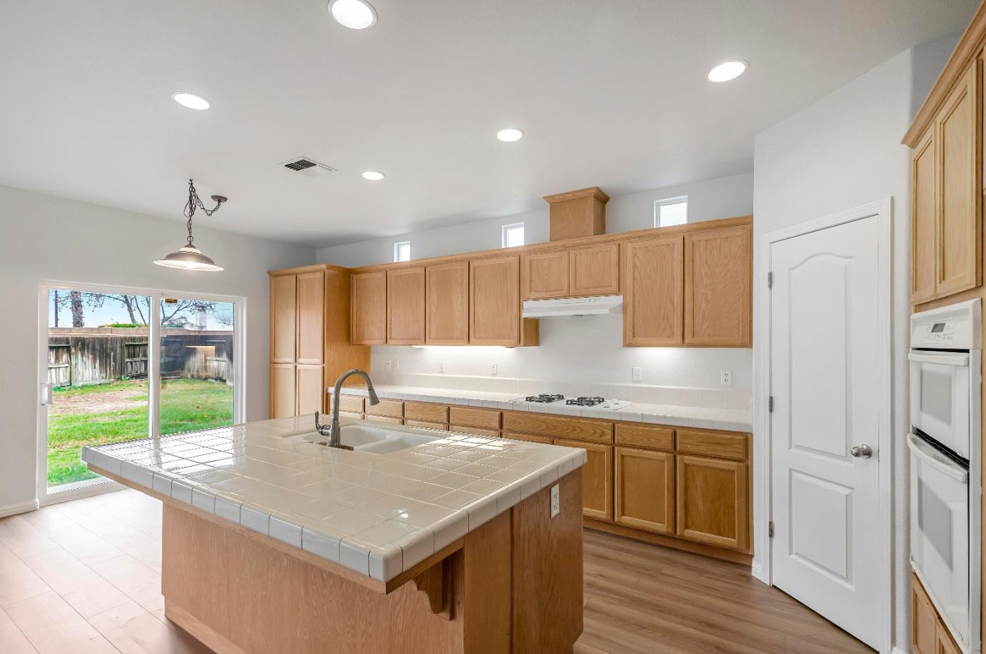 3505 Santiago Ct, Merced, CA 95348-9534