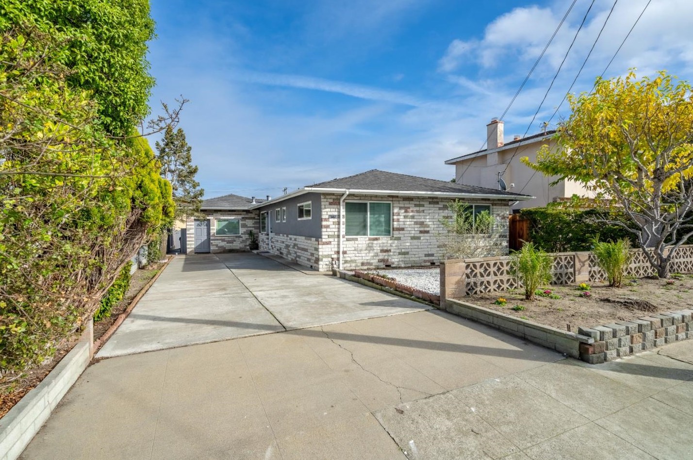582 Newton St, Monterey, CA 93940