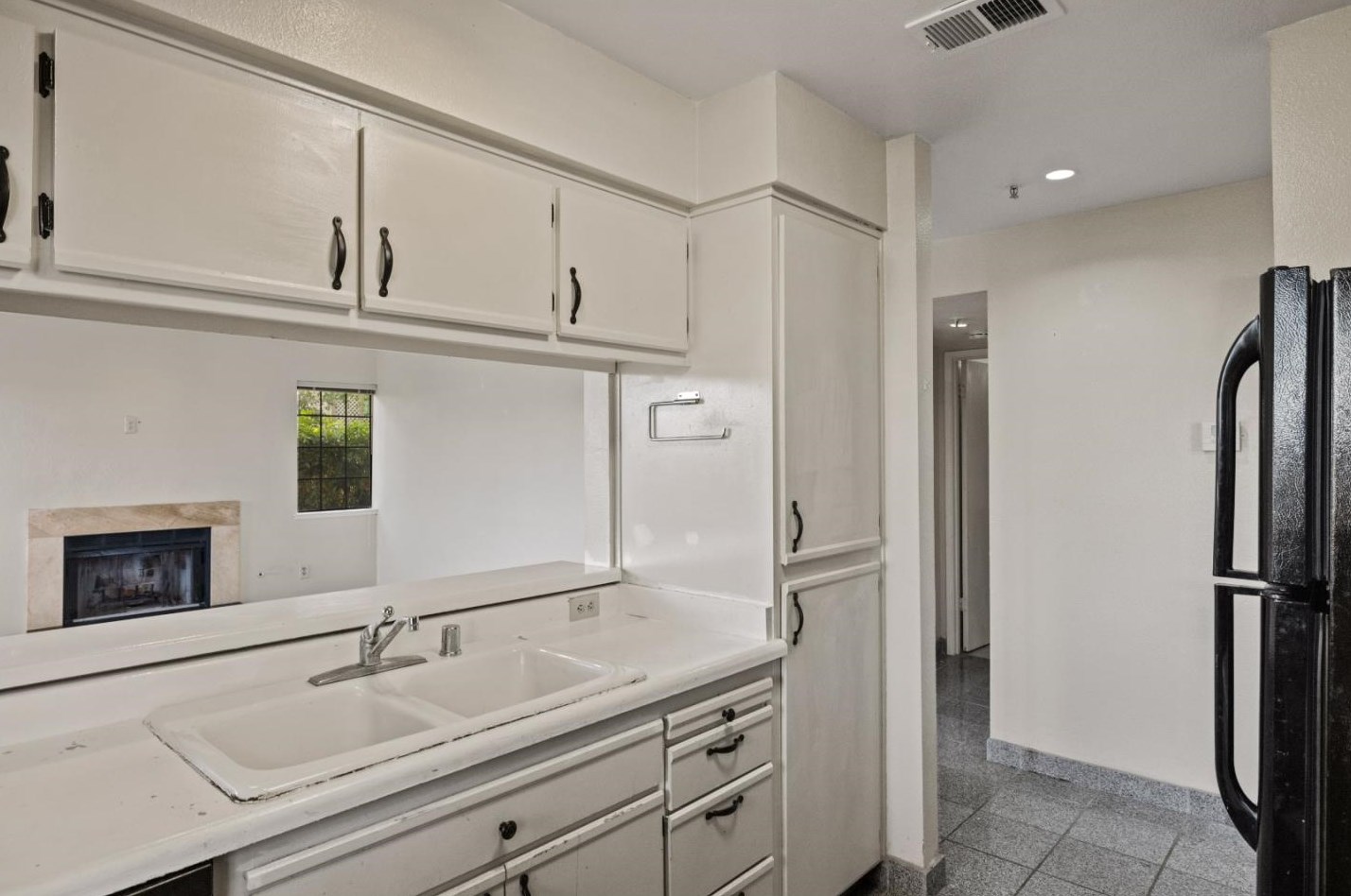230 Pheasant Rdg Rd, Monterey CA  93940-5763 exterior