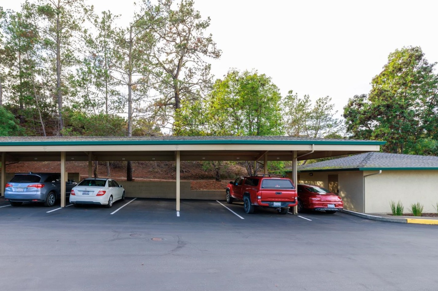230 Pheasant Rdg Rd, Monterey CA  93940-5763 exterior