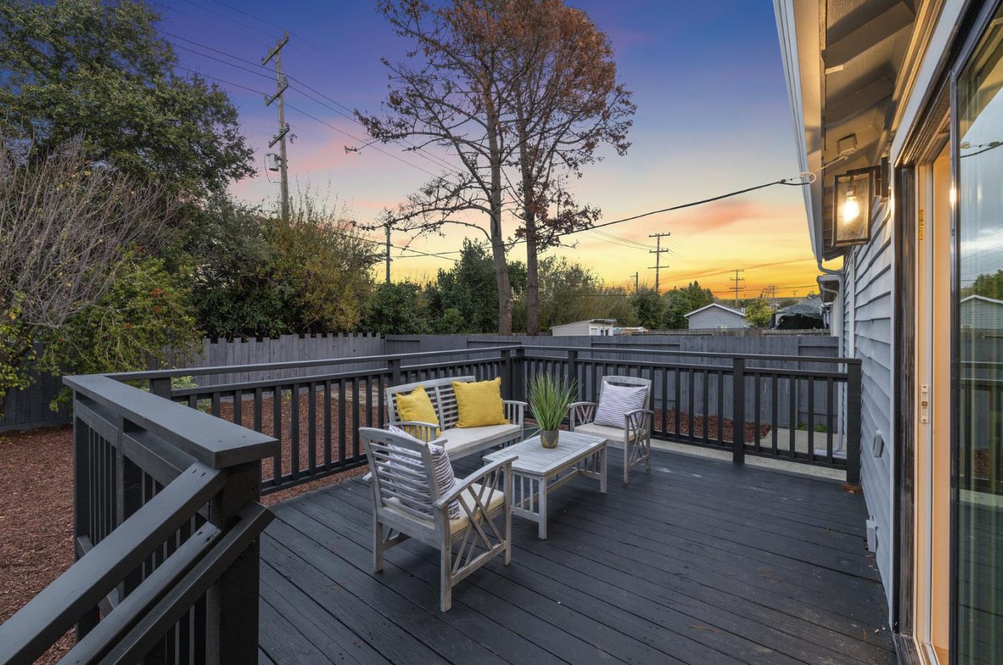 546 Hemlock Ave, Millbrae, CA 94030