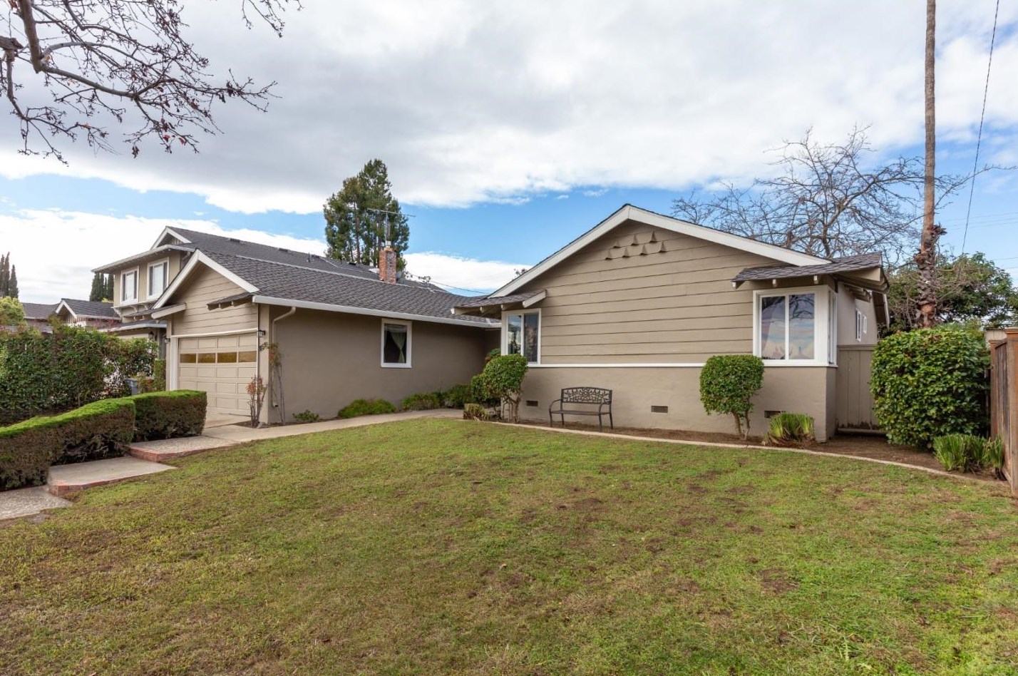 10591 Farallone Dr, Cupertino, CA 95014