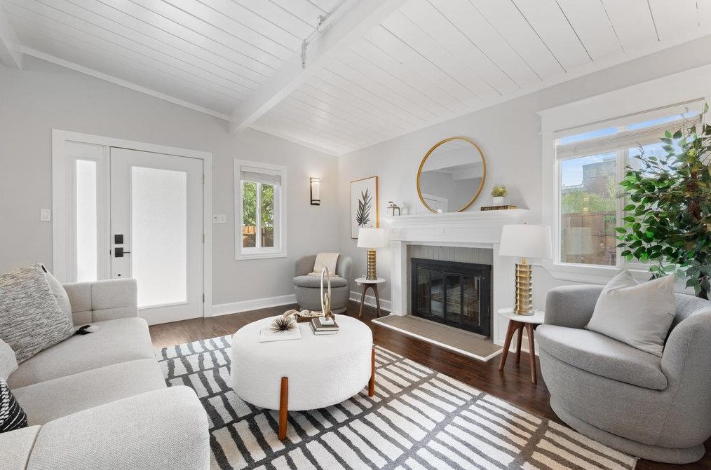 1666 Norfolk St, San Mateo, CA 94403-1118