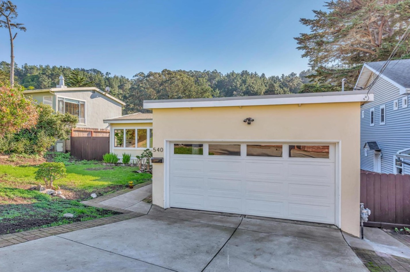 540 Moana Way, Pacifica, CA 94044