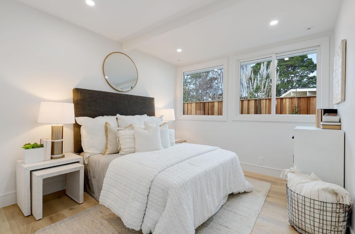 10 Woodcreek Ct, San Mateo CA  94402-4023 exterior