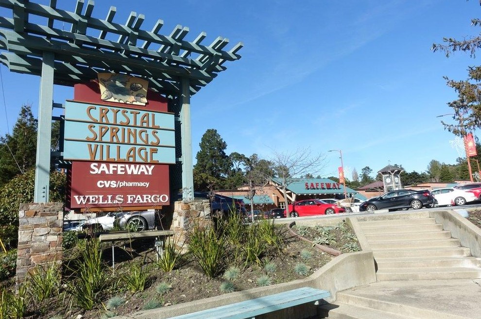 10 Woodcreek Ct, San Mateo CA  94402-4023 exterior