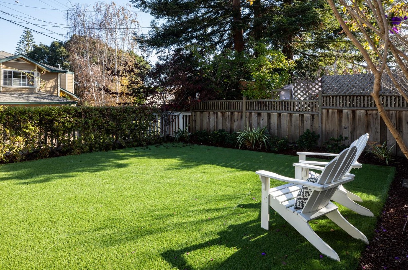 424 Hillcrest Rd, San Carlos, CA 94070-1919