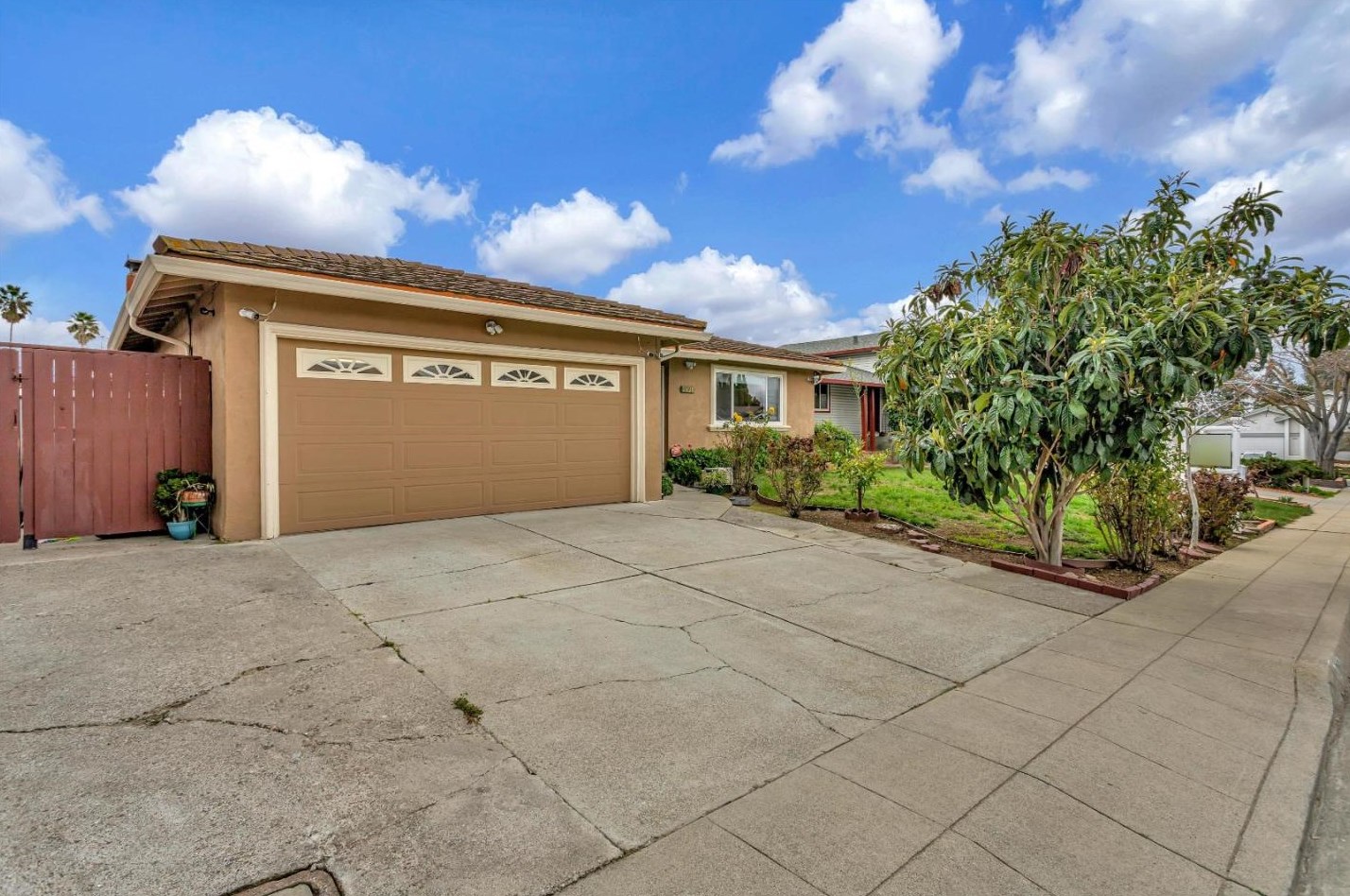 2126 Bliss Ave, Milpitas, CA 95035