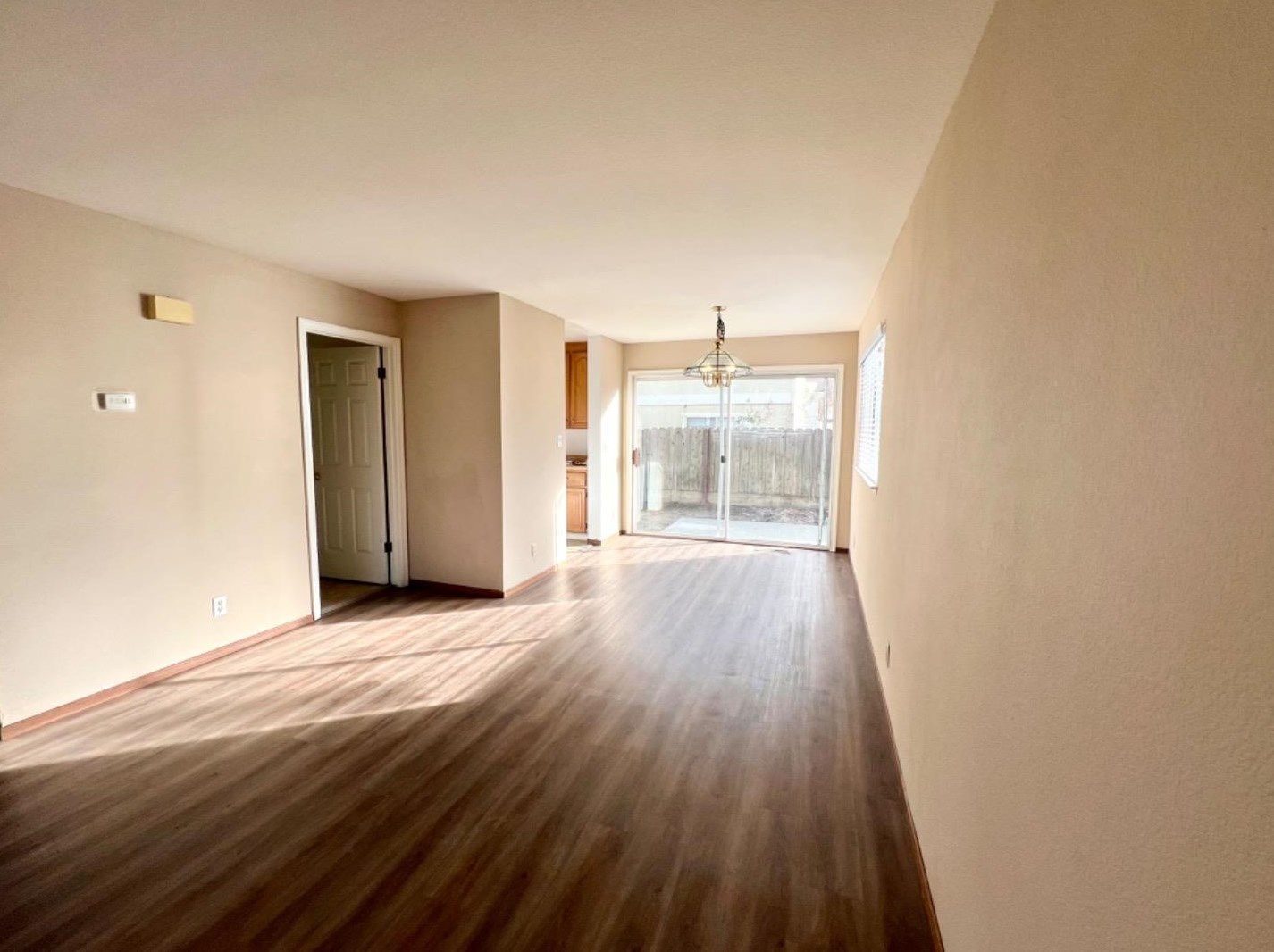 1050 Apple Ct, Hollister, CA 95023