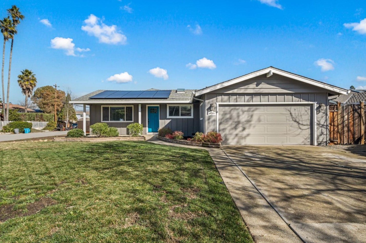 15590 La Alameda Dr, Morgan Hill, CA 95037