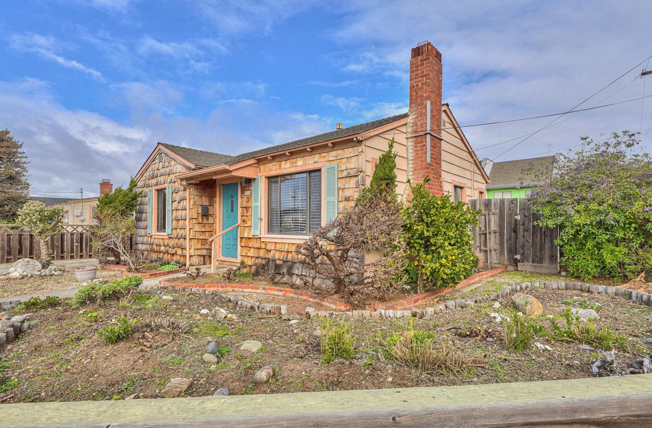 255 Oxner St, Monterey, CA 93940