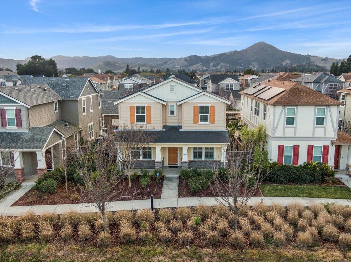 16722 San Clemente Ln, Morgan Hill, CA 95037