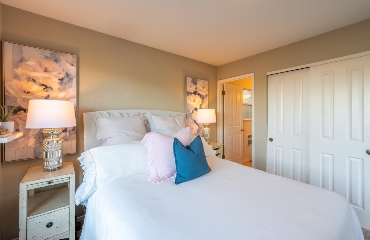 556 Spencer St, Monterey CA  93940-1336 exterior