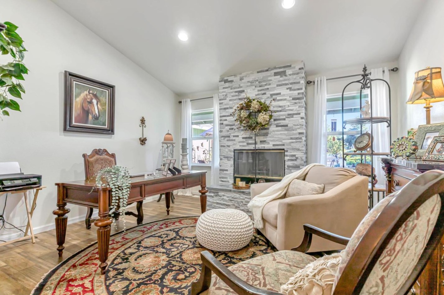 233 Menzel Rd, Hollister CA  95023-9745 exterior