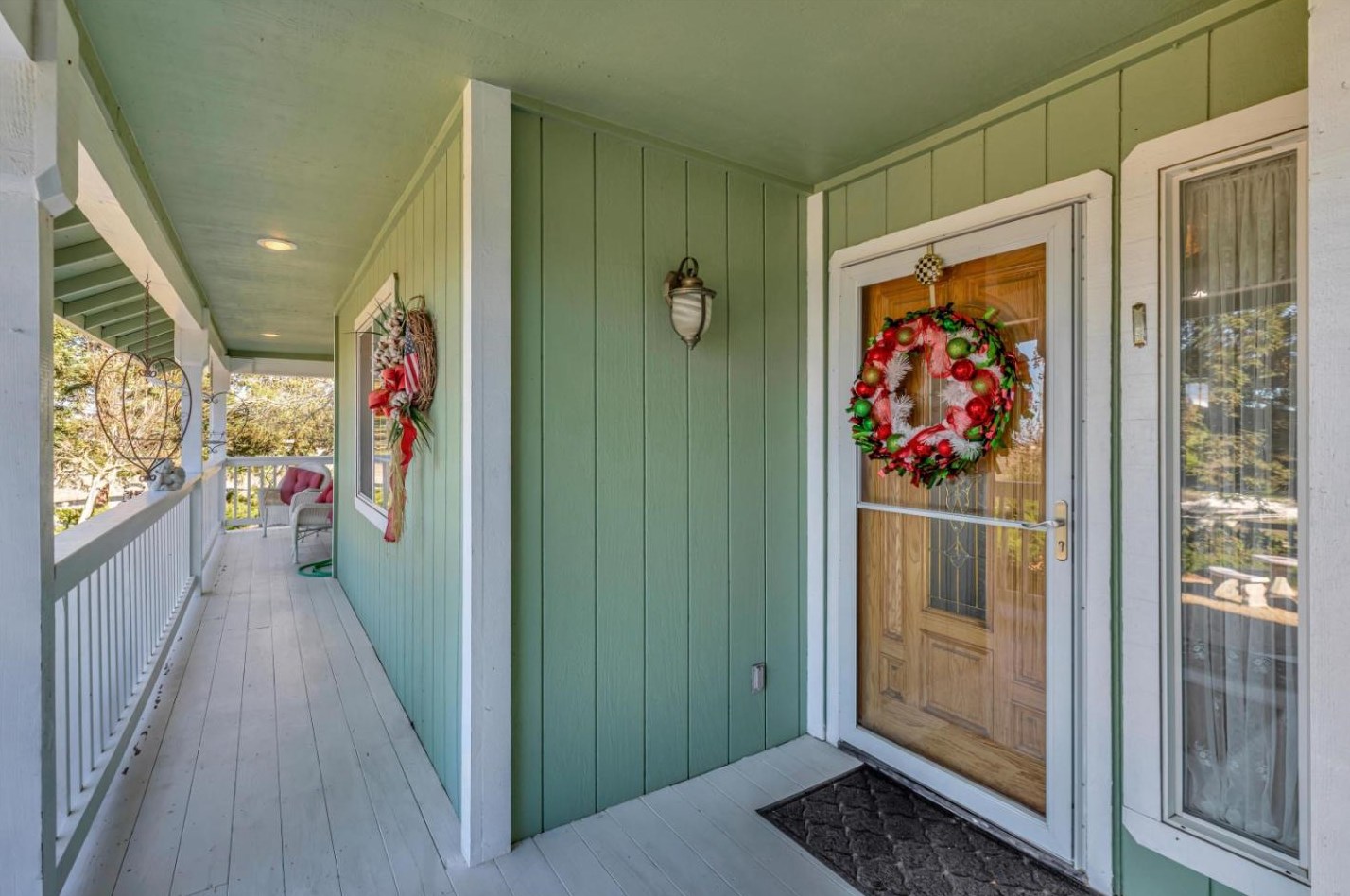 233 Menzel Rd, Hollister CA  95023-9745 exterior