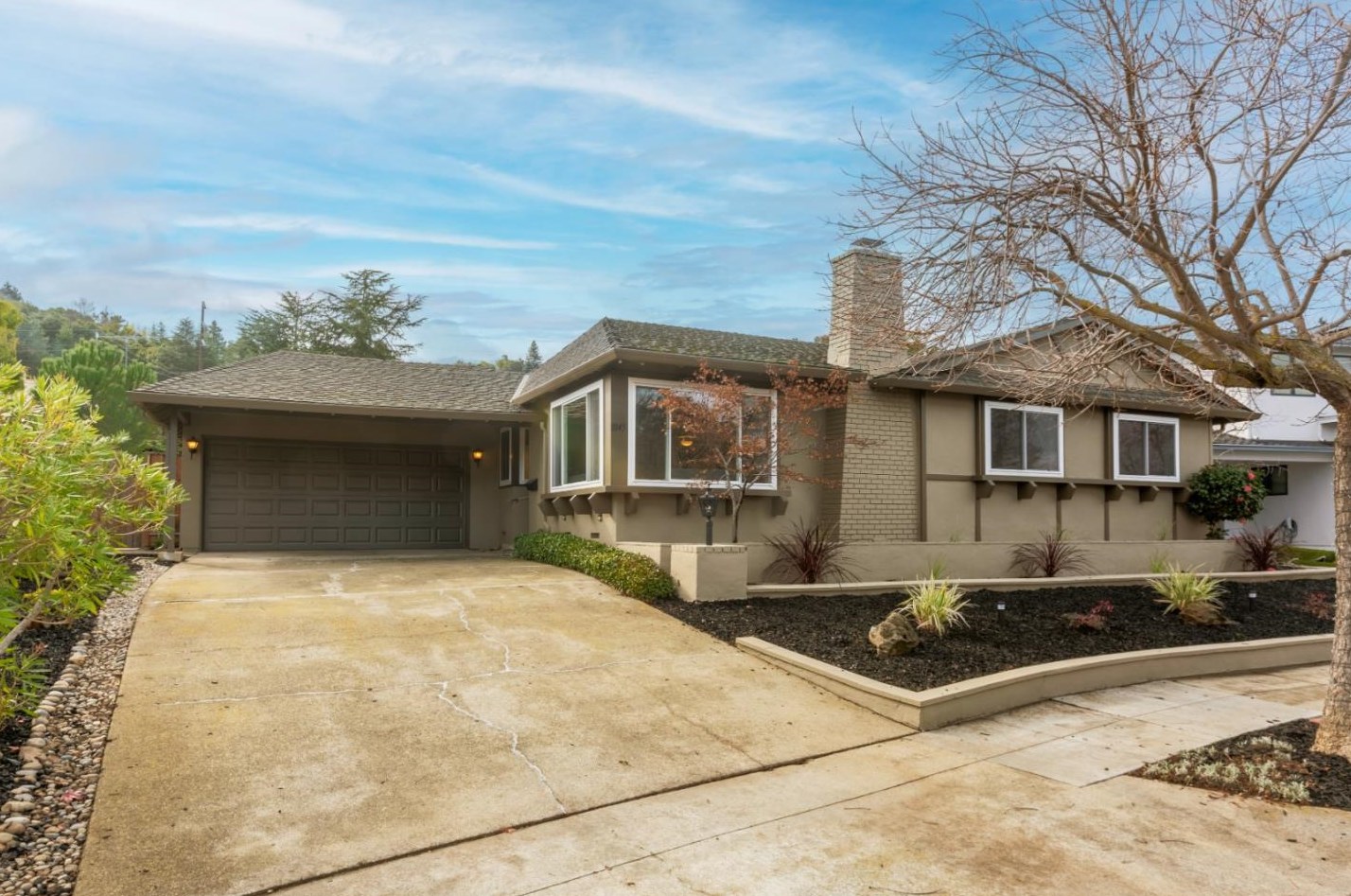 11145 La Paloma Dr, Cupertino, CA 95014-4772