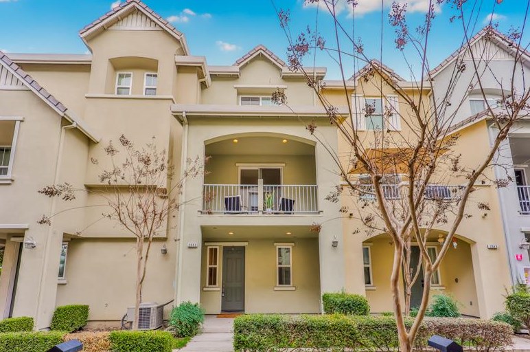 2553 Heron Ct, San Jose, CA 95133-1366