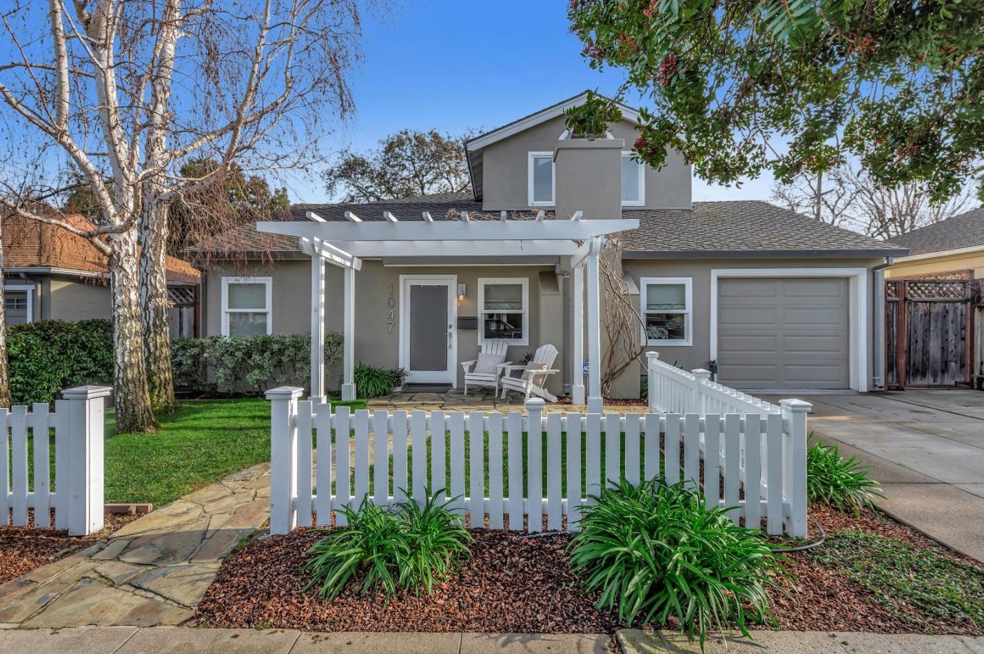 1047 Northwood Dr, San Carlos, CA 94070
