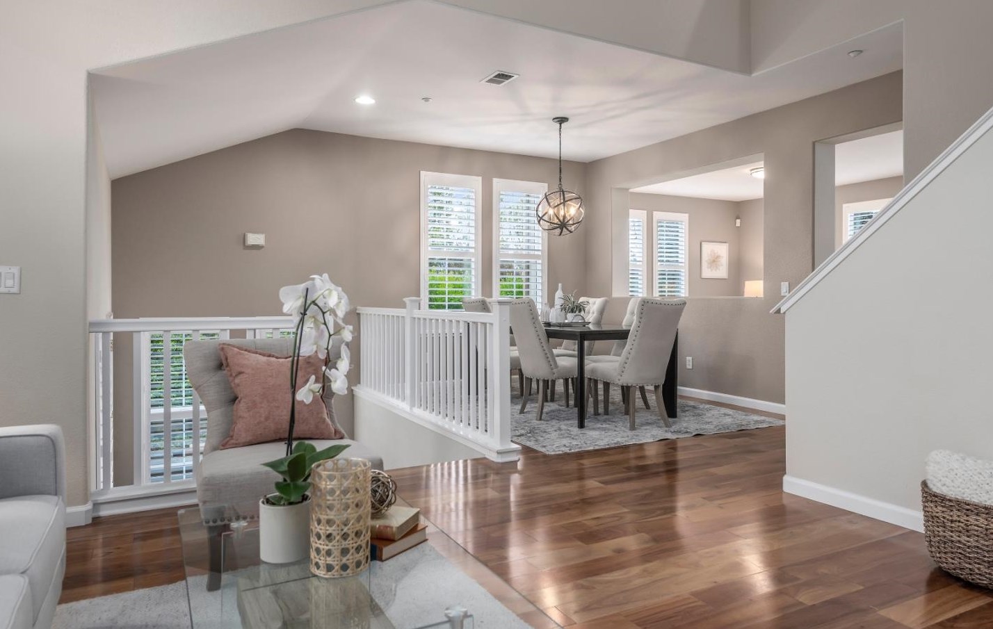 10 Towne Cir, Mountain View, CA 94040