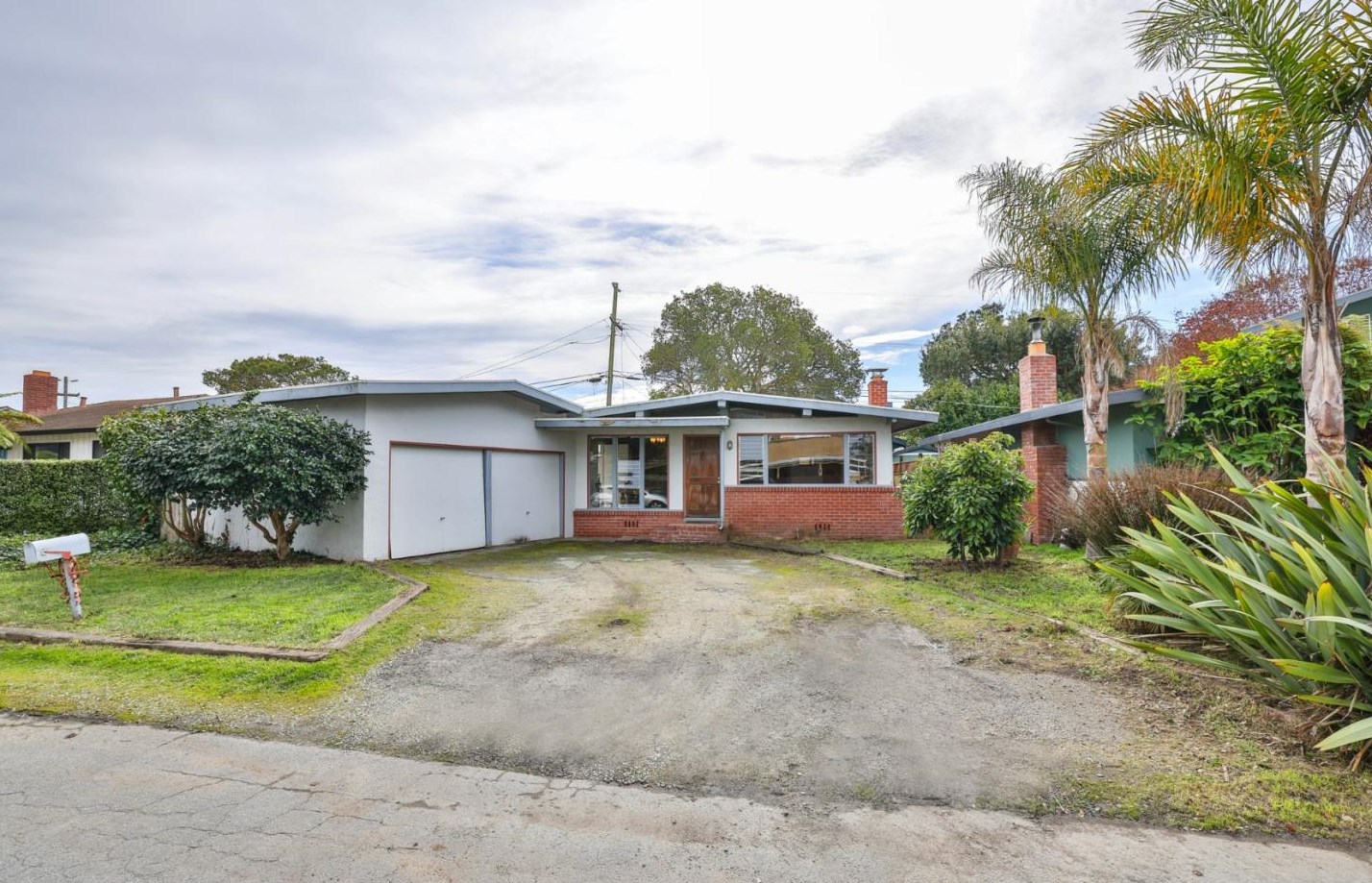 617 Cedar St, Aptos, CA 95003