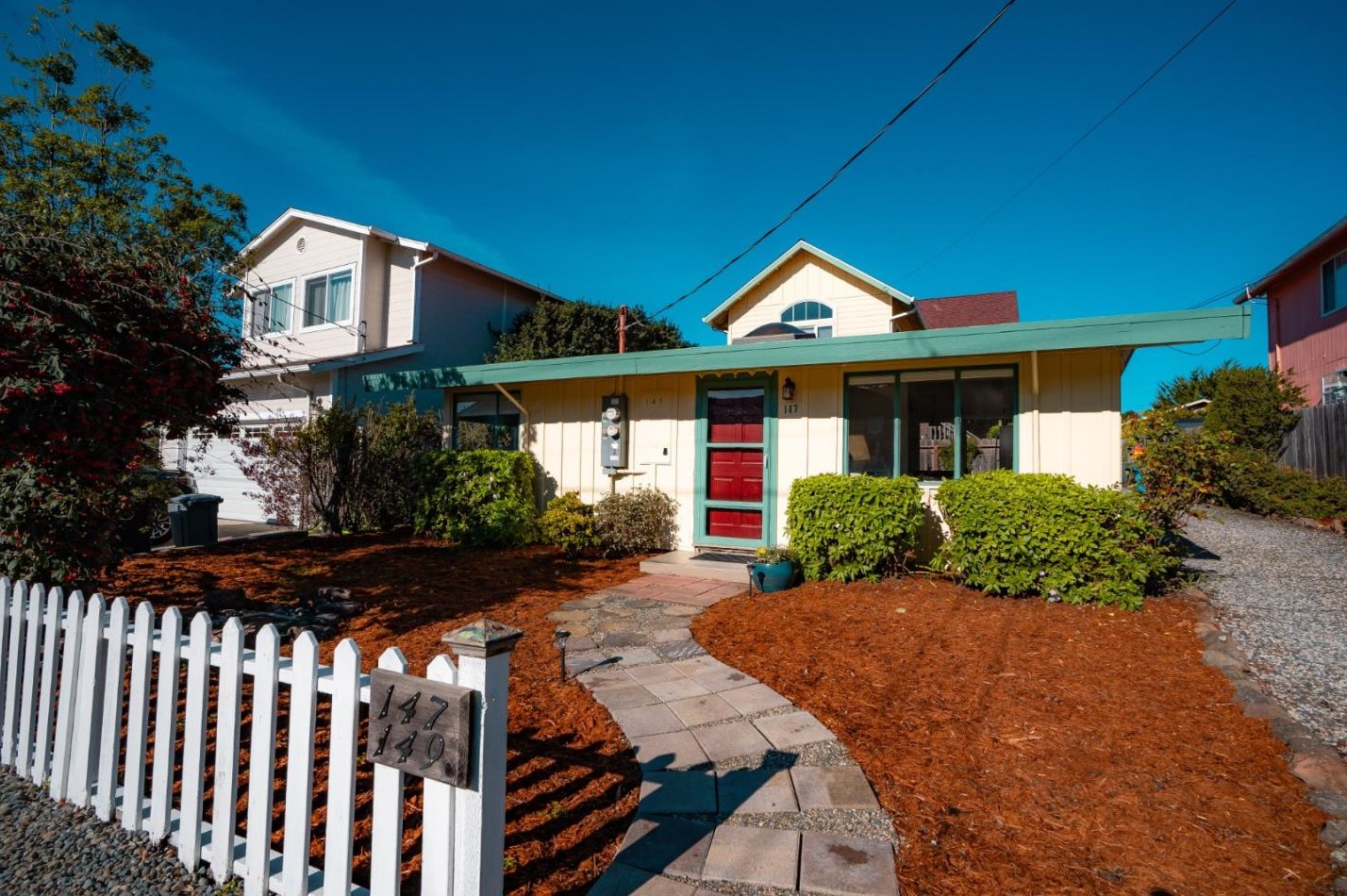 147 Francisco St, El Granada, CA
