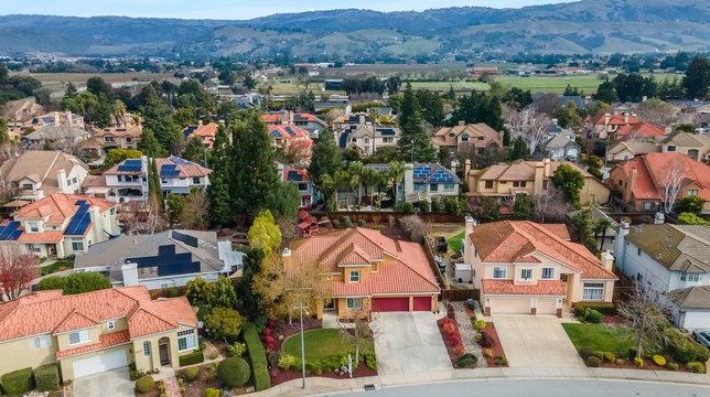 17470 Belletto Dr, Morgan Hill, CA 95037