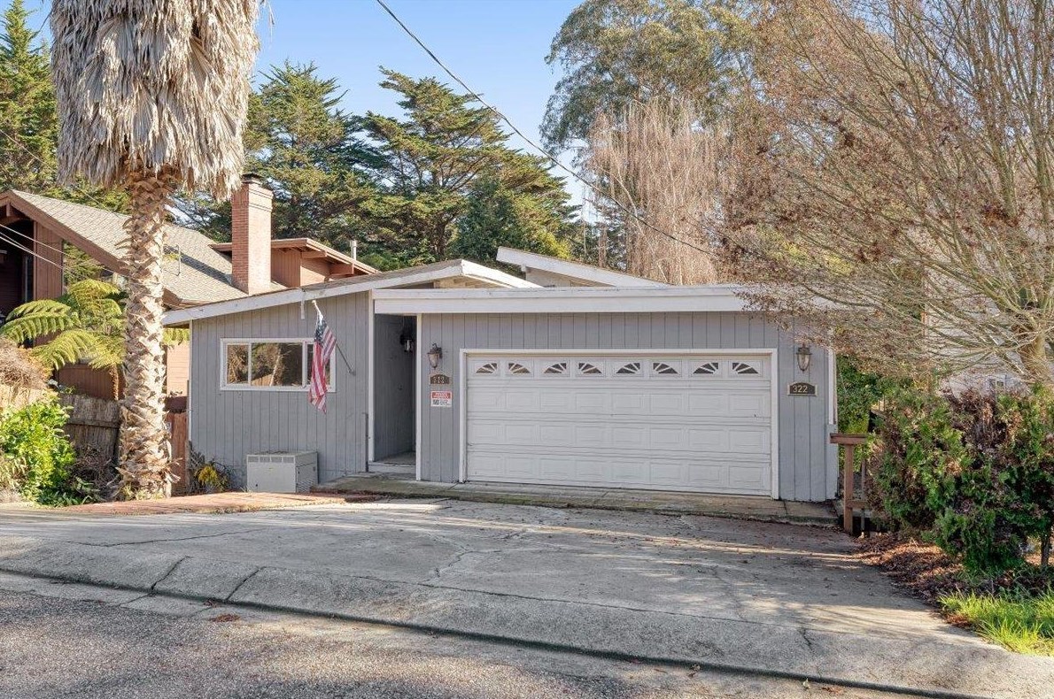 322 Arthur Ave, Aptos, CA 95003-5202