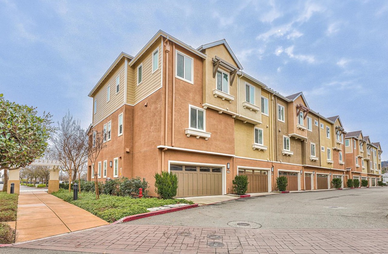 178 Triggs Ln, Morgan Hill, CA 95037