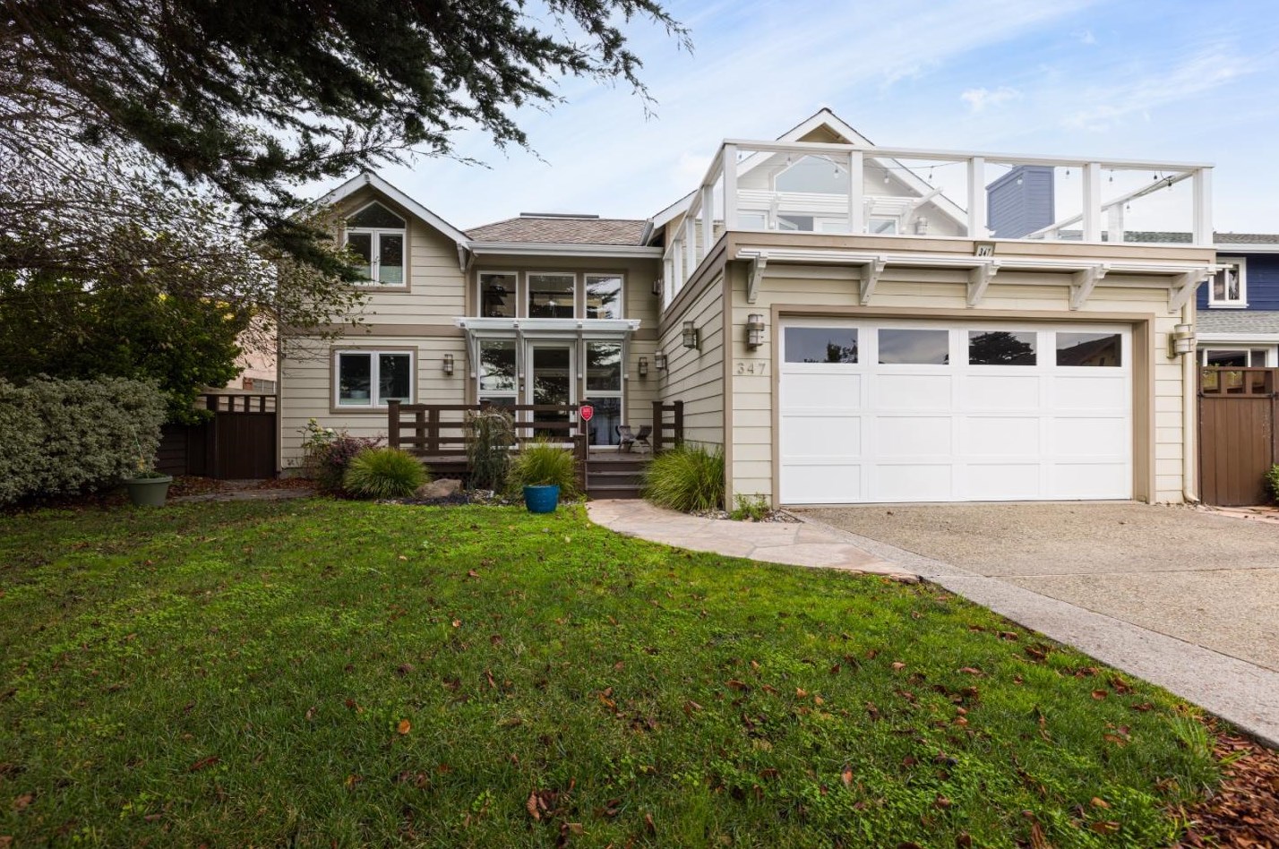 347 Poplar St, Princeton by the Sea, CA 94019
