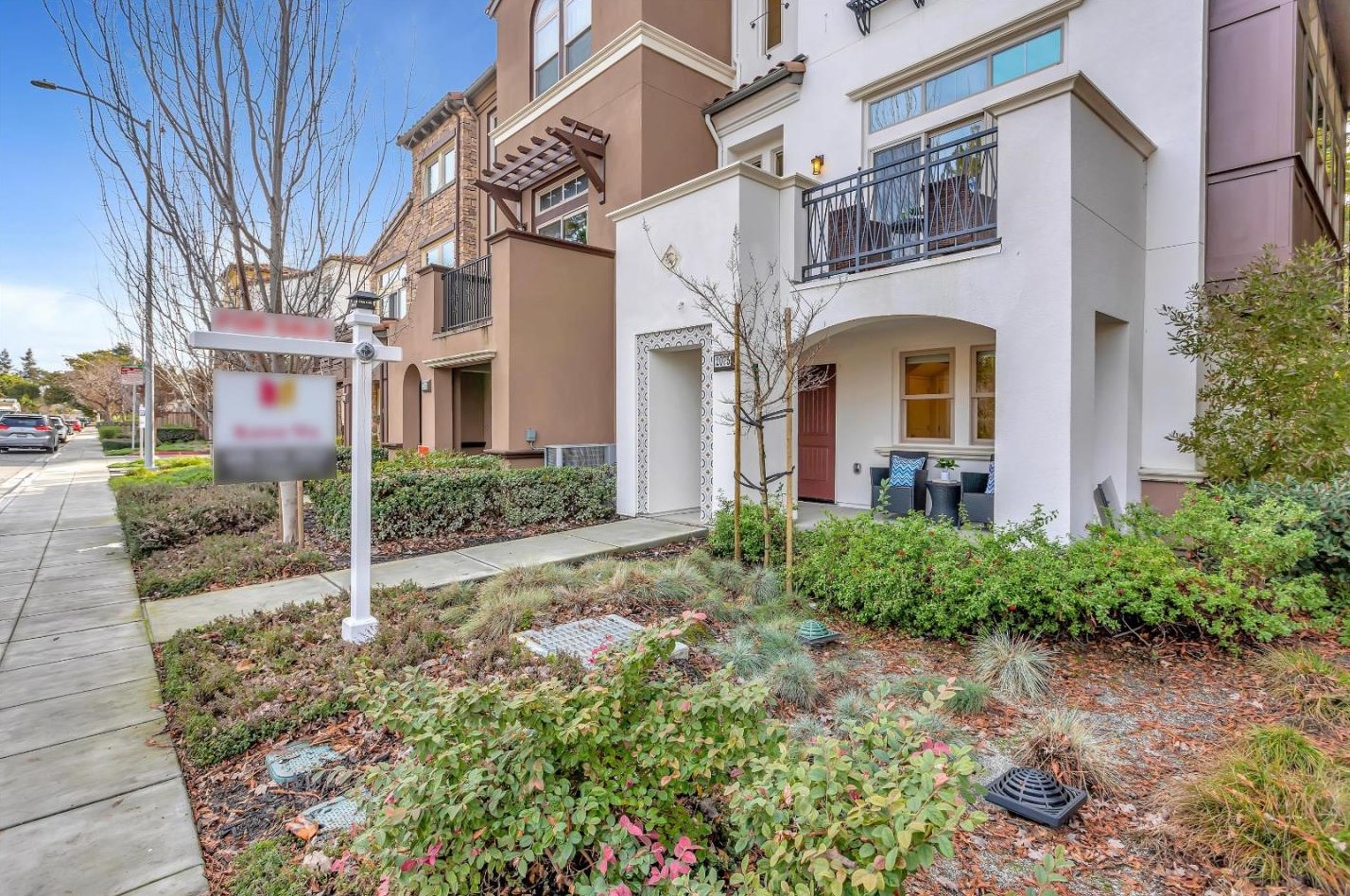 2075 San Luis Ave, Mountain View, CA 94043