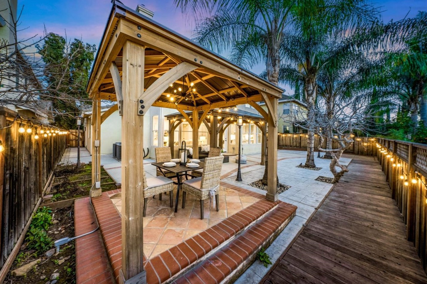 4033 Emerald Isle Ln, San Jose CA  95135-1167 exterior