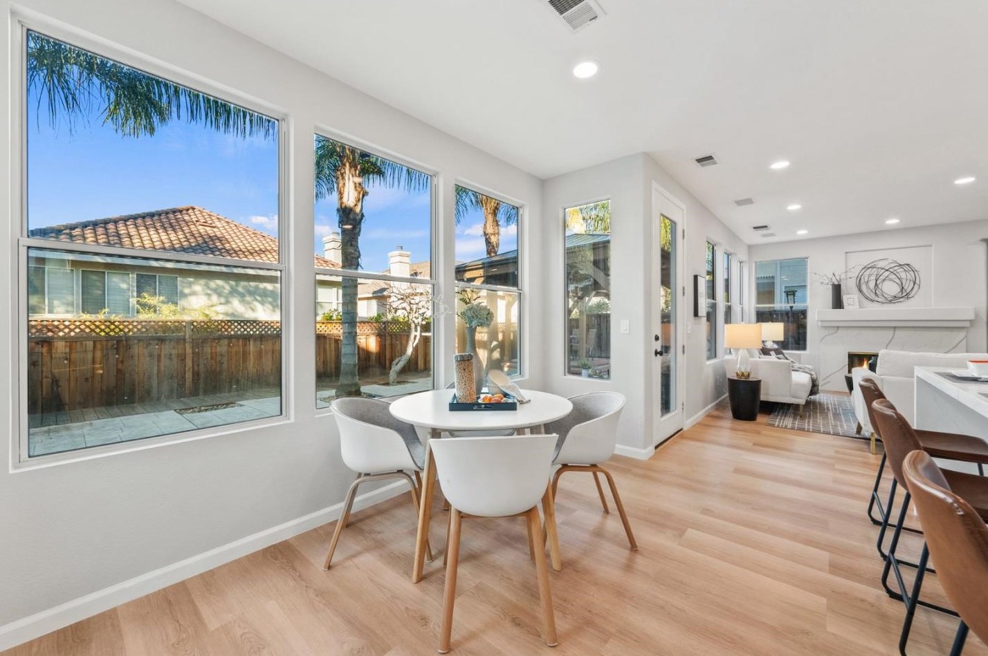 4033 Emerald Isle Ln, San Jose CA  95135-1167 exterior