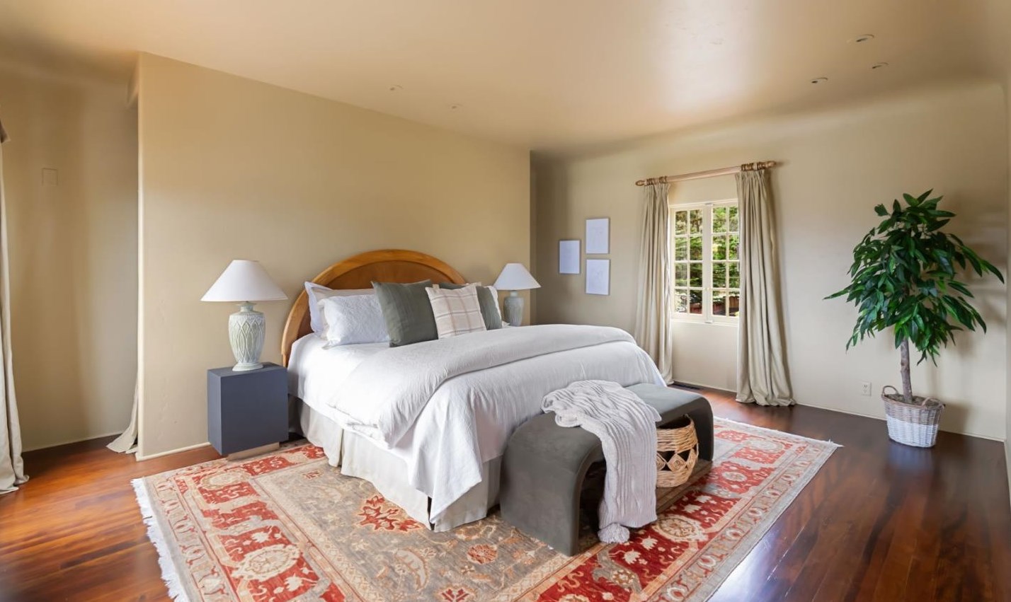 903 Jefferson St, Monterey CA  93940-2134 exterior