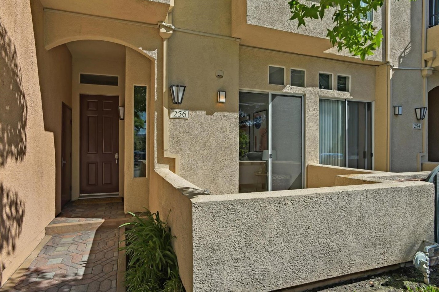 256 20th Ave, San Mateo, CA 94403-1399
