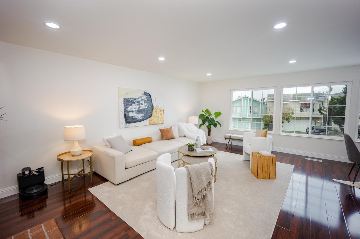 369 E Moltke St, Daly City, CA 94014