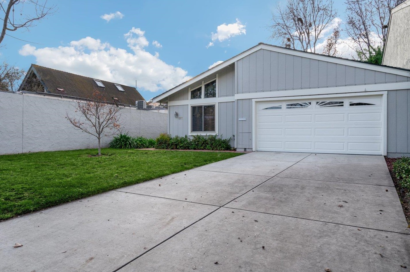 1377 Sydney Dr, Sunnyvale, CA 94087