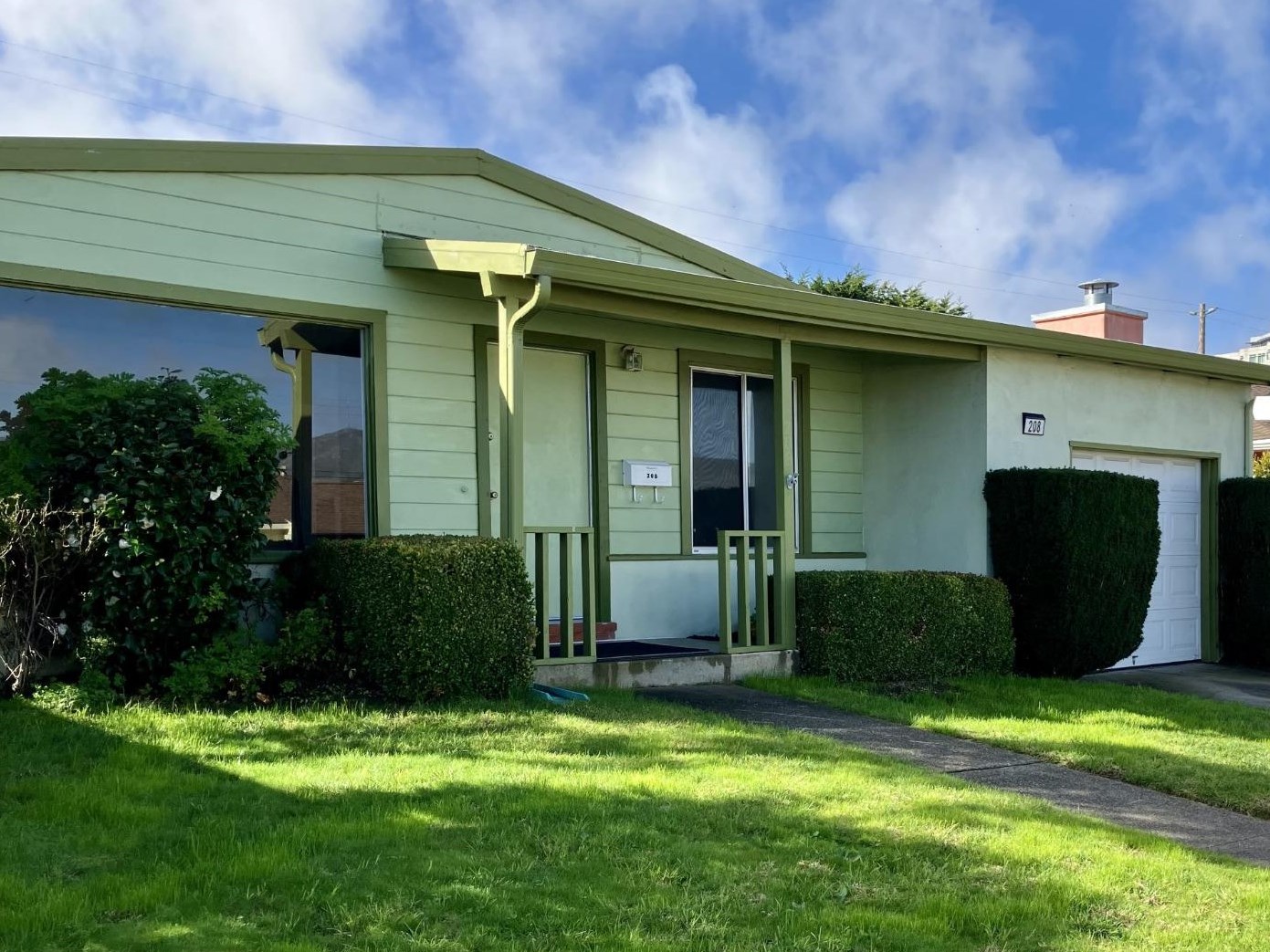 208 Clifden Dr, South San Francisco, CA 94080