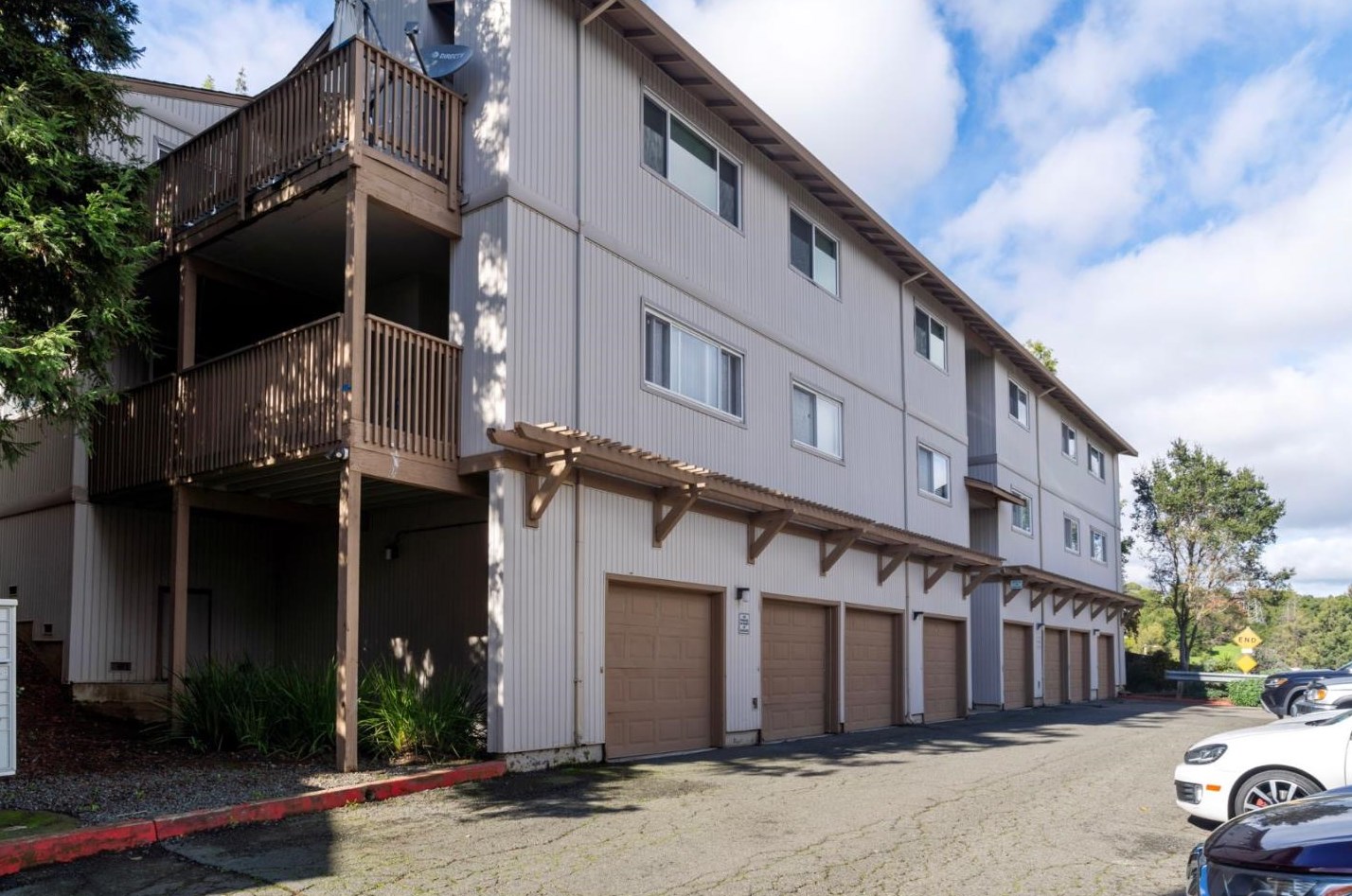 229 Nautical Ct, Vallejo CA  94591-7543 exterior