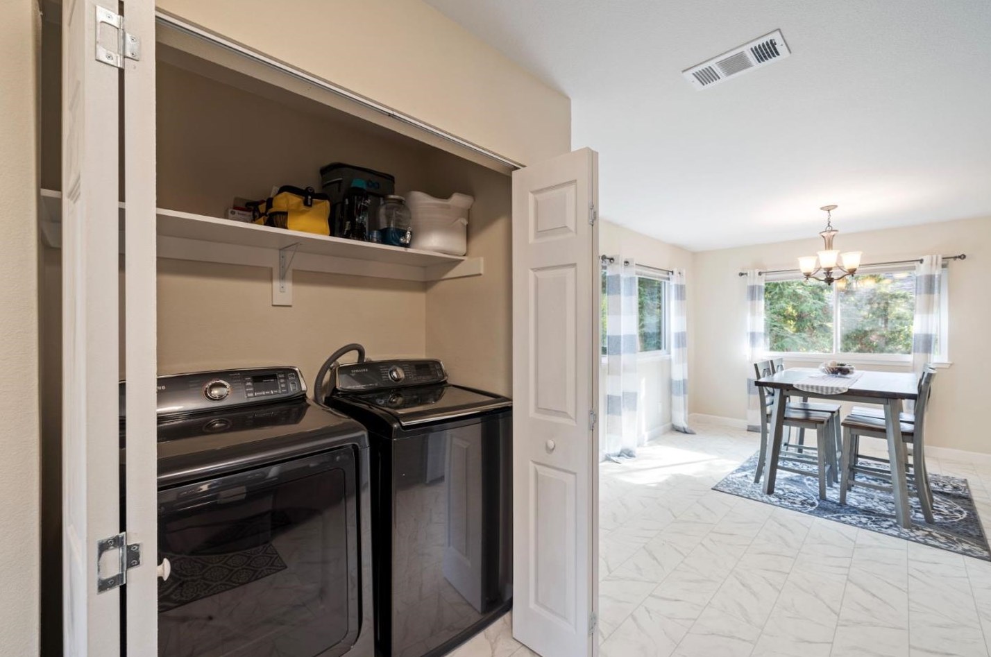 229 Nautical Ct, Vallejo CA  94591-7543 exterior