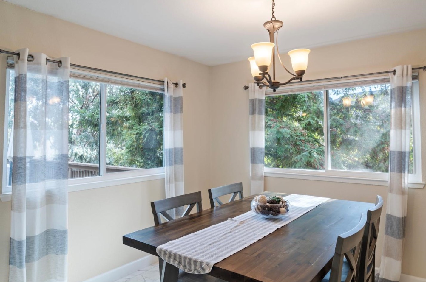 229 Nautical Ct, Vallejo CA  94591-7543 exterior