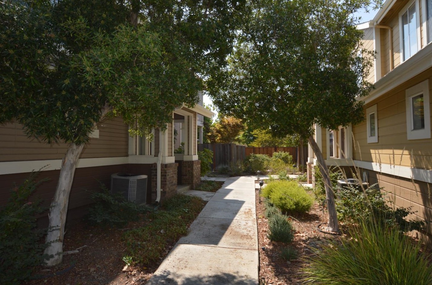 395 Castlemaine Ct, San Jose, CA 95136-3930