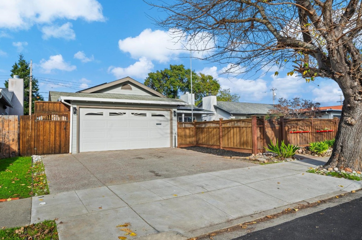 408 Hiller St, Belmont, CA 94002-2521