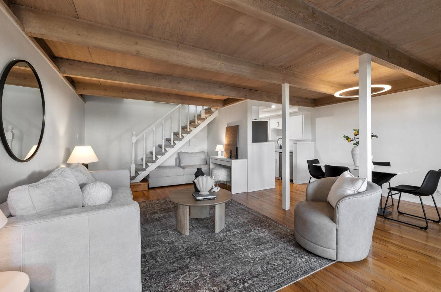 1155 Weyburn Ln 20, San Jose, CA 95129