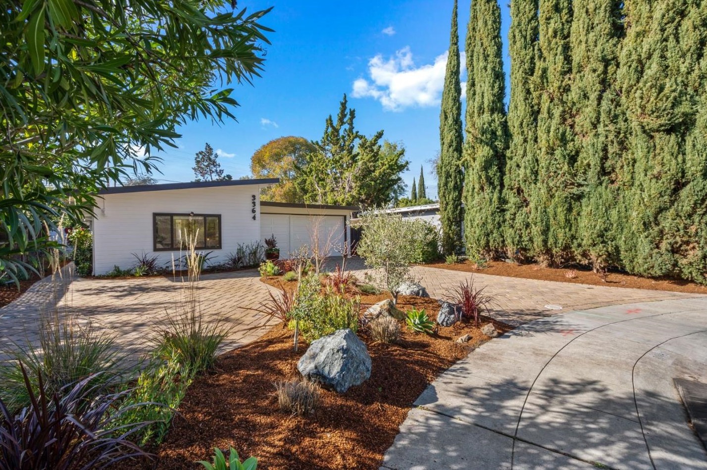 3364 Emerson St, Palo Alto, CA 94306-3526