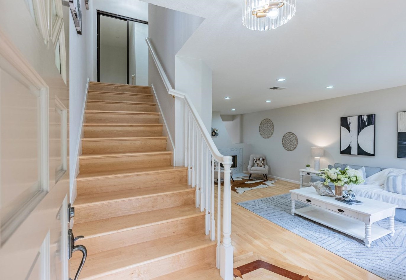 933 La Mesa Ter E, Sunnyvale, CA 94086