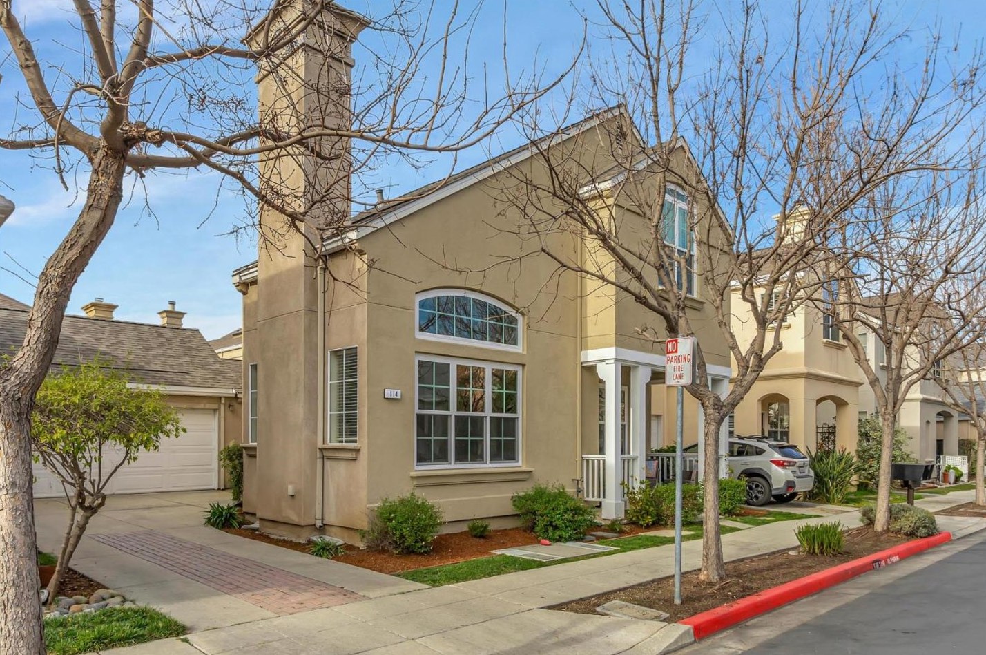 114 Whits Rd, Mountain View, CA 94040